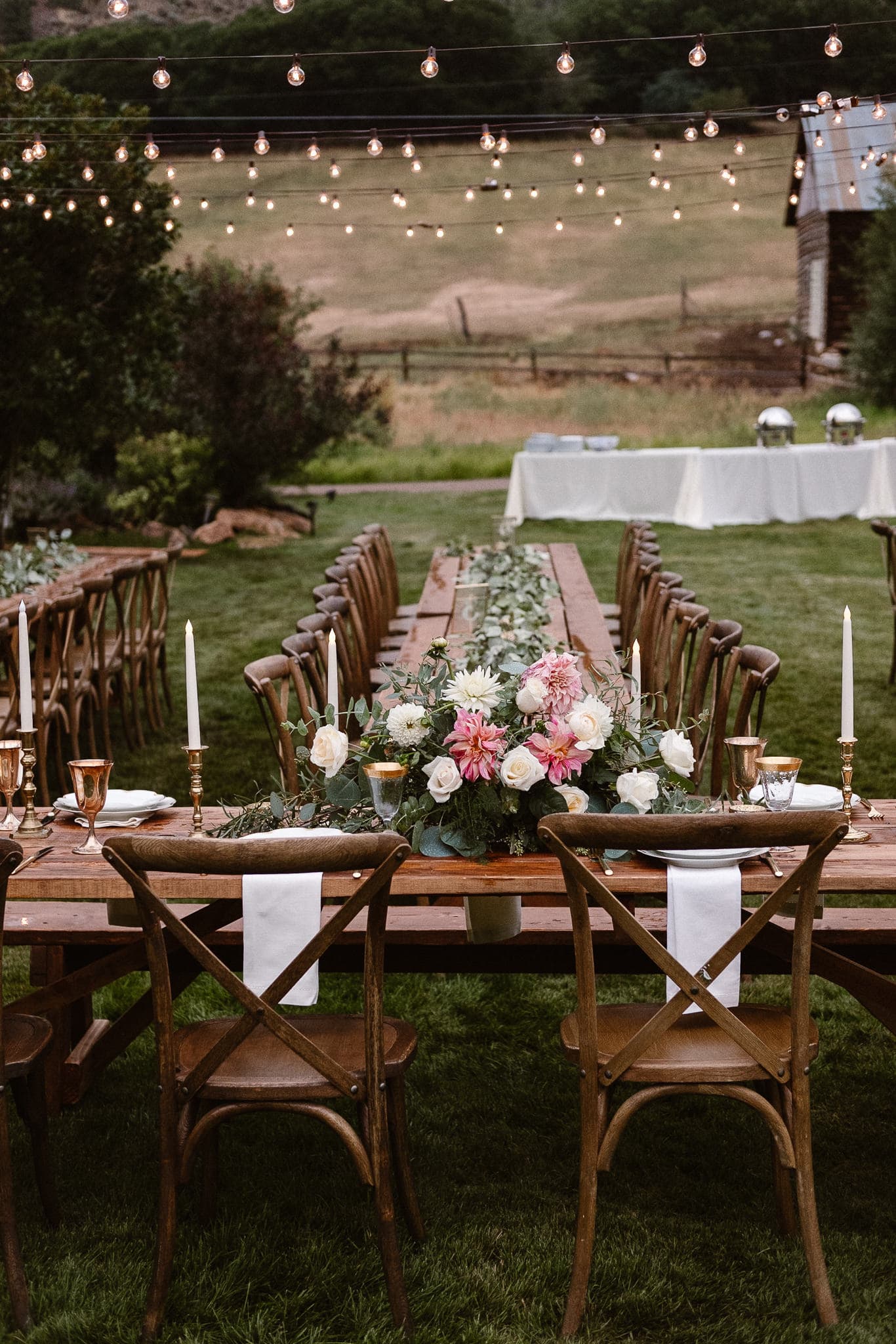 Aspen ranch wedding, Colorado mountain wedding photographer, private ranch wedding reception, head table decorations