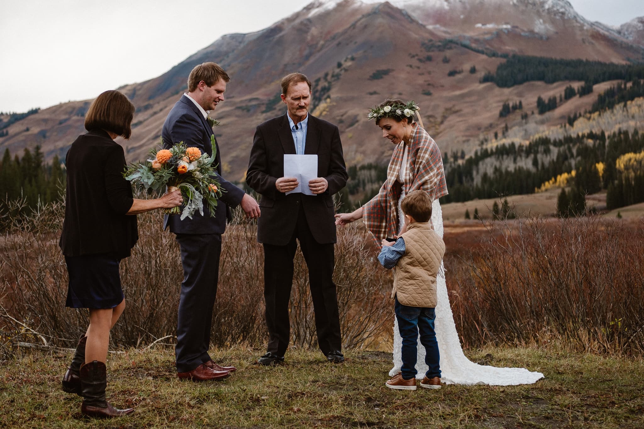 Crested Butte Wedding Photographer, Scarp Ridge Lodge intimate elopement, outdoor elopement in Colorado, Colorado mountain adventure wedding, 