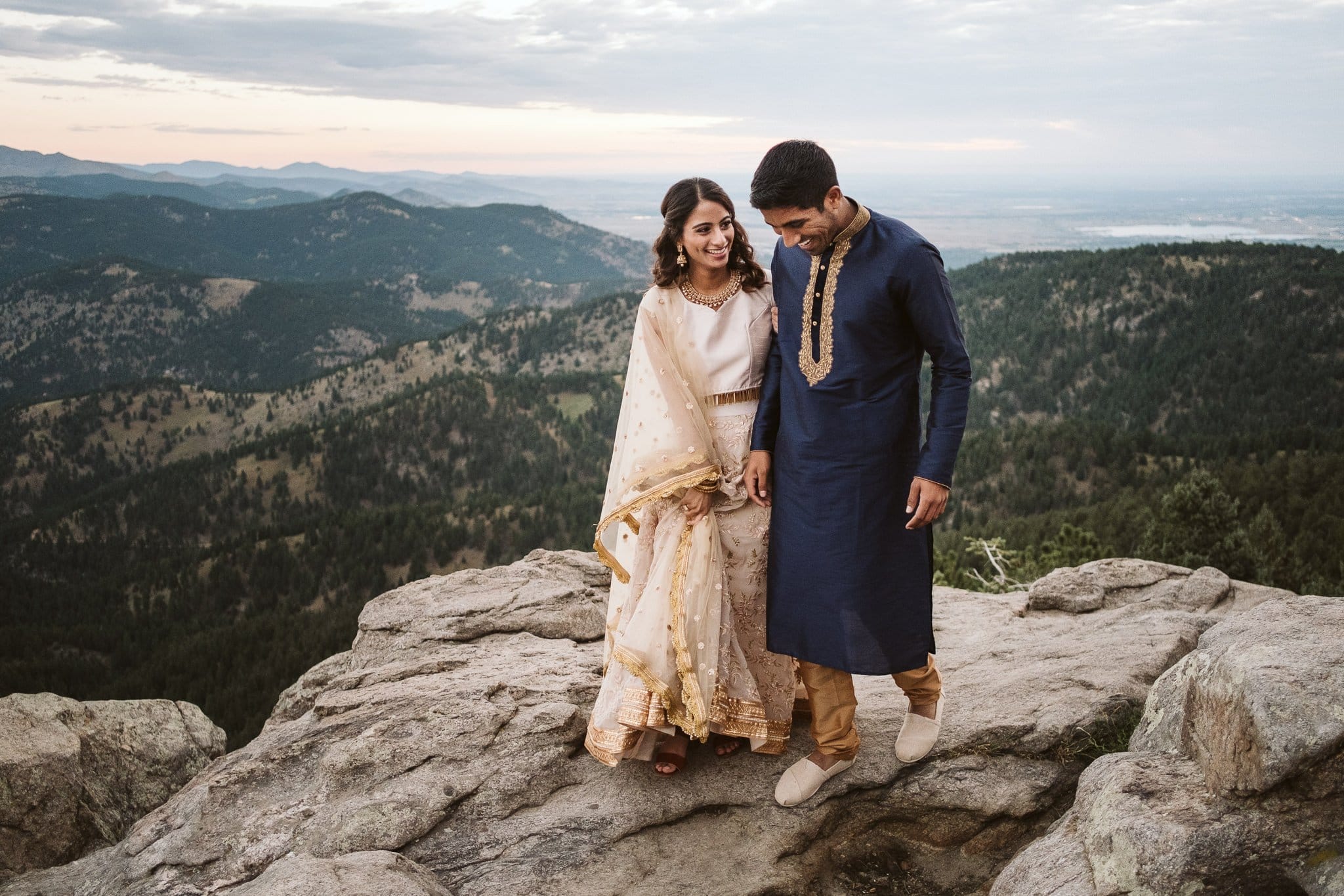 Boulder engagement session in the mountains, Indian engagement session outfits
