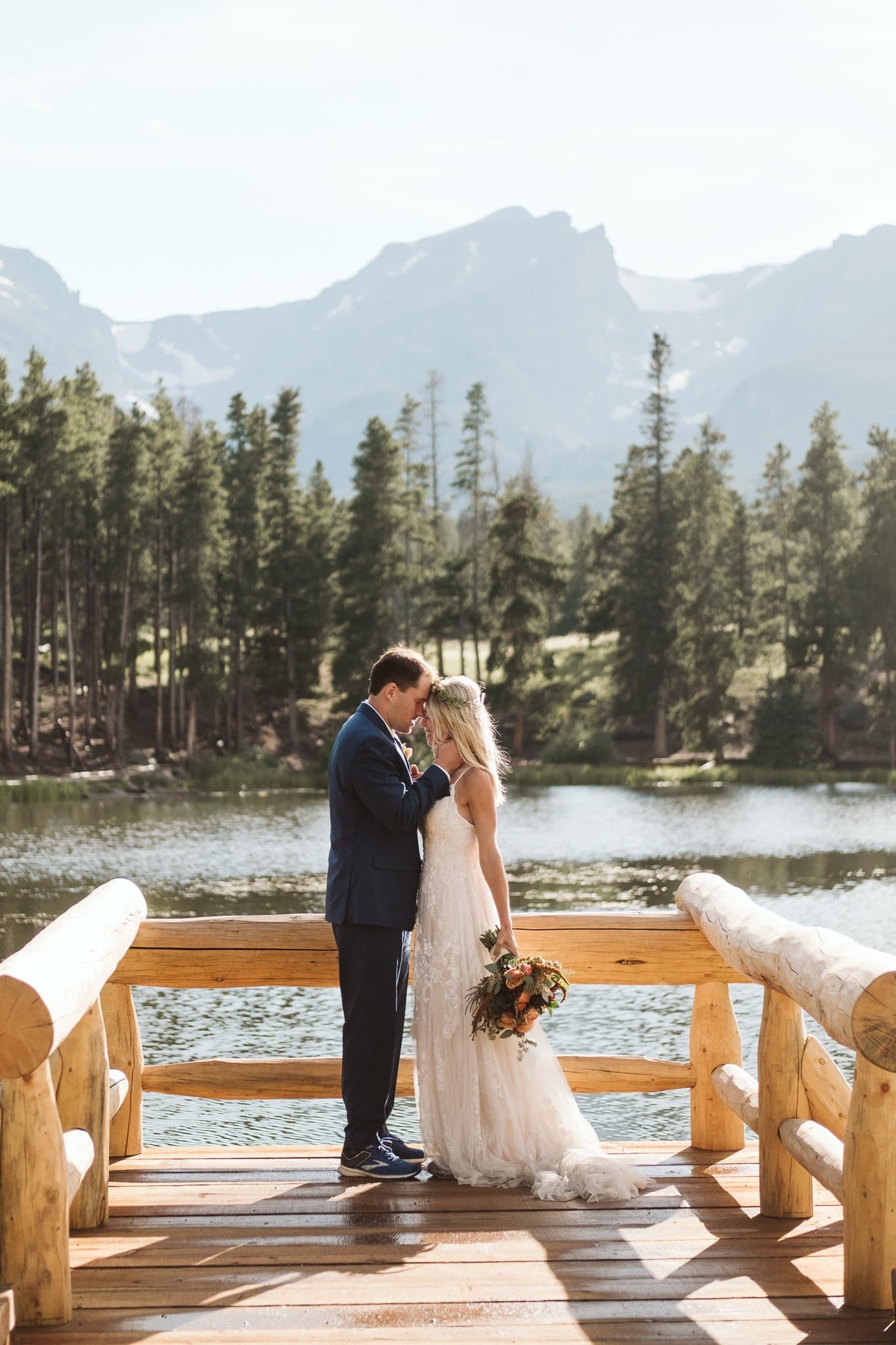 Sprague Lake elopement photos in Rocky Mountain National Park, Colorado elopement photographer