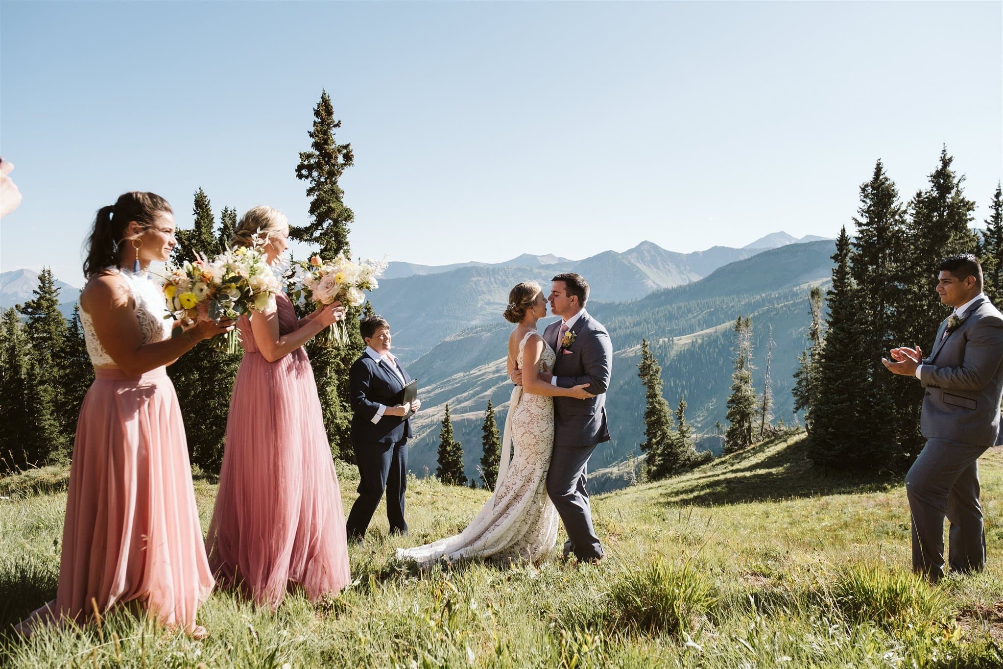 Elopement ceremony in Crested Butte