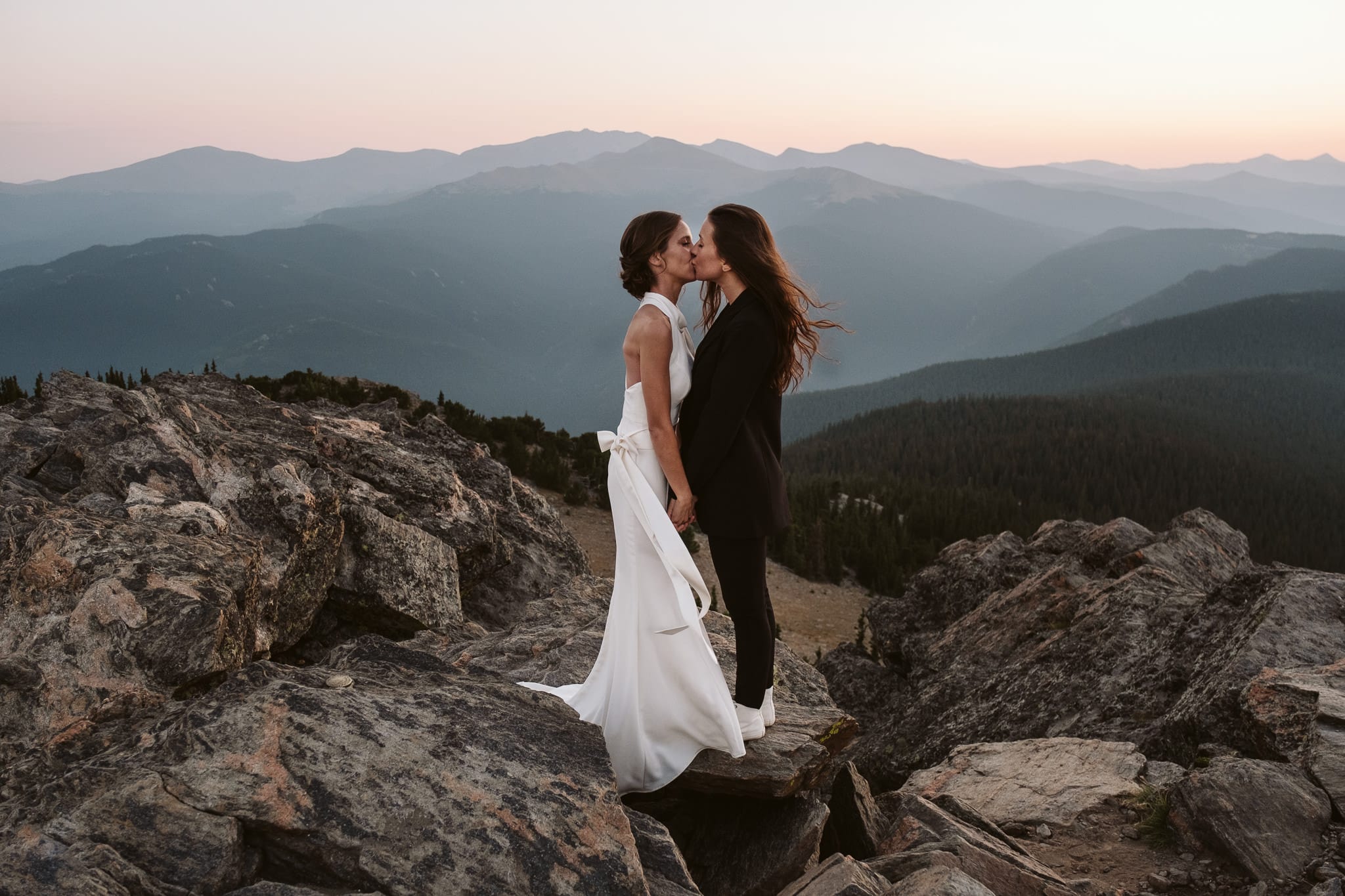 LGBTQ+ elopement in Colorado