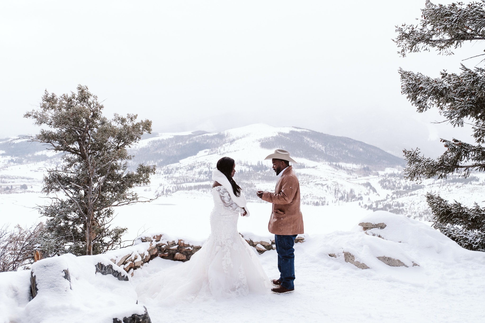 Bride and groom exchange vows at Sapphire Point in winter