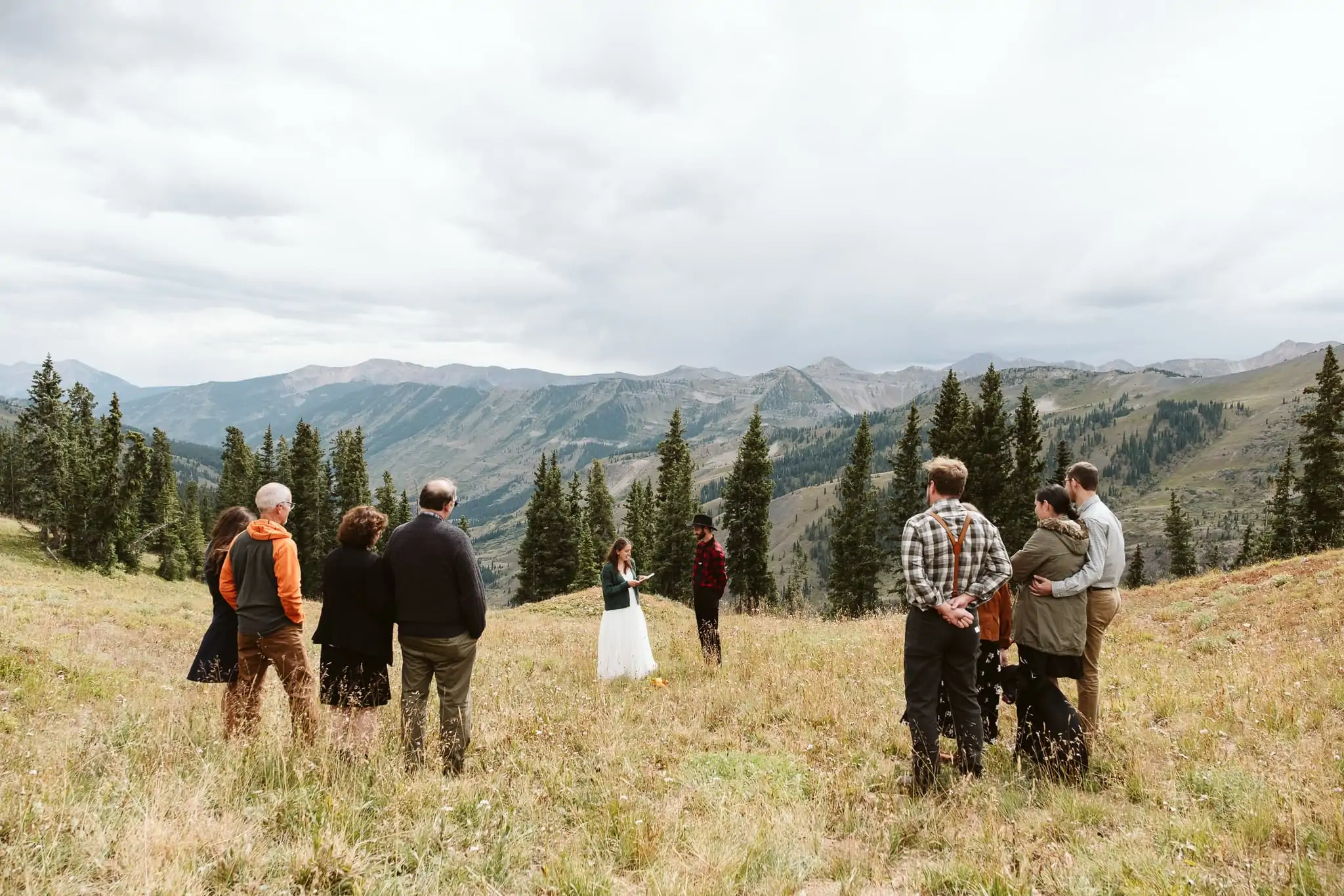 Elopement ceremony in the Colorado mountains