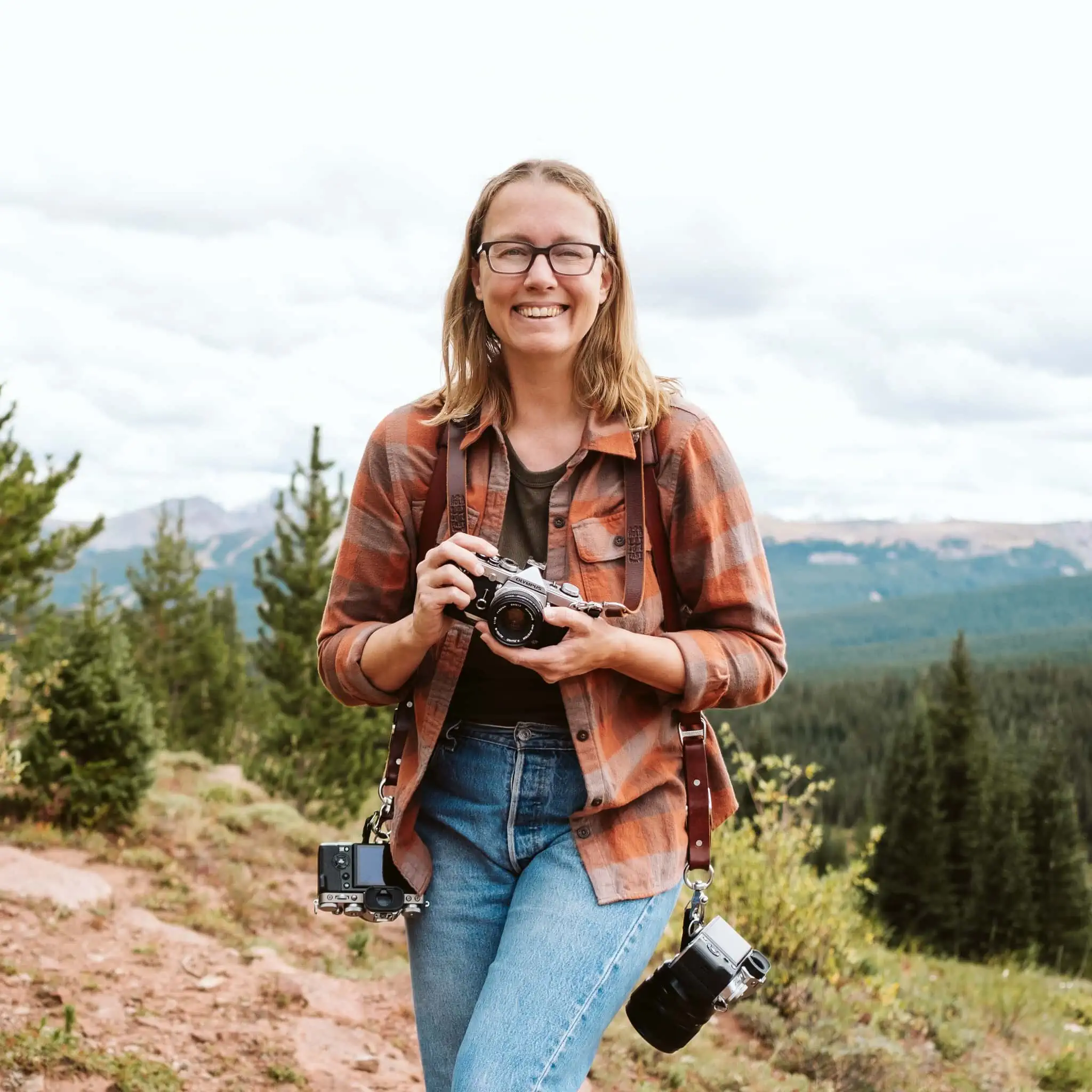 Headshot of Nina Larsen Reed, a Colorado elopement photographer