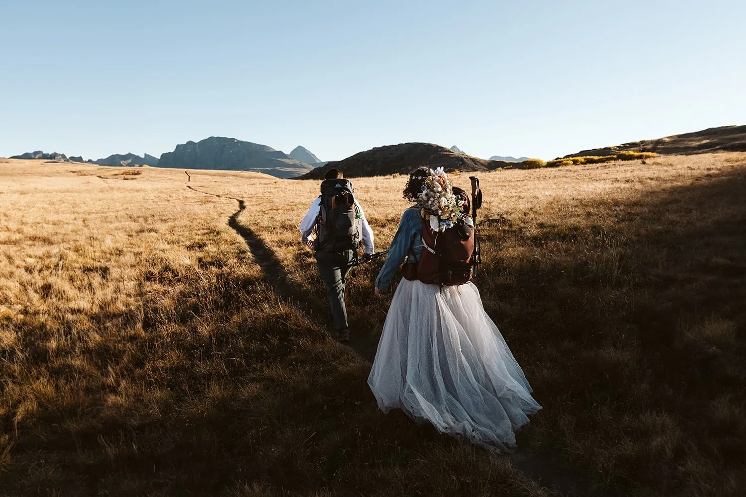 Adventure elopement photographed by Nina